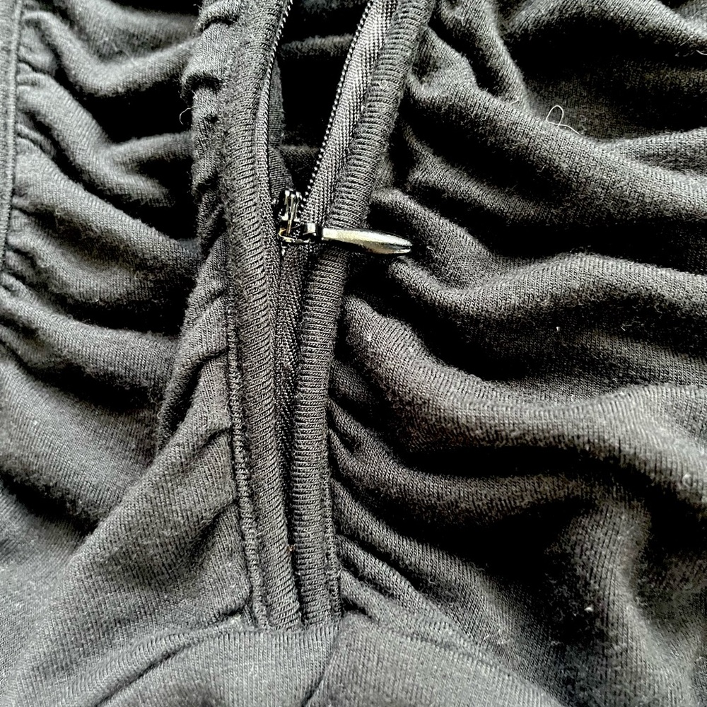 EXPRESS Ruched Zip-Up Camisole - Picture 9 of 12